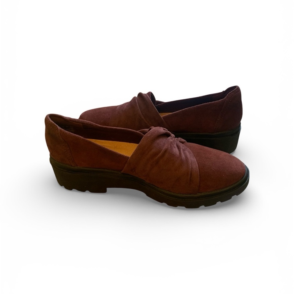 Clarks Collection Burgundy Suede Loafers | Comfort Slip-On | Size 9.5 - Picture 4 of 5